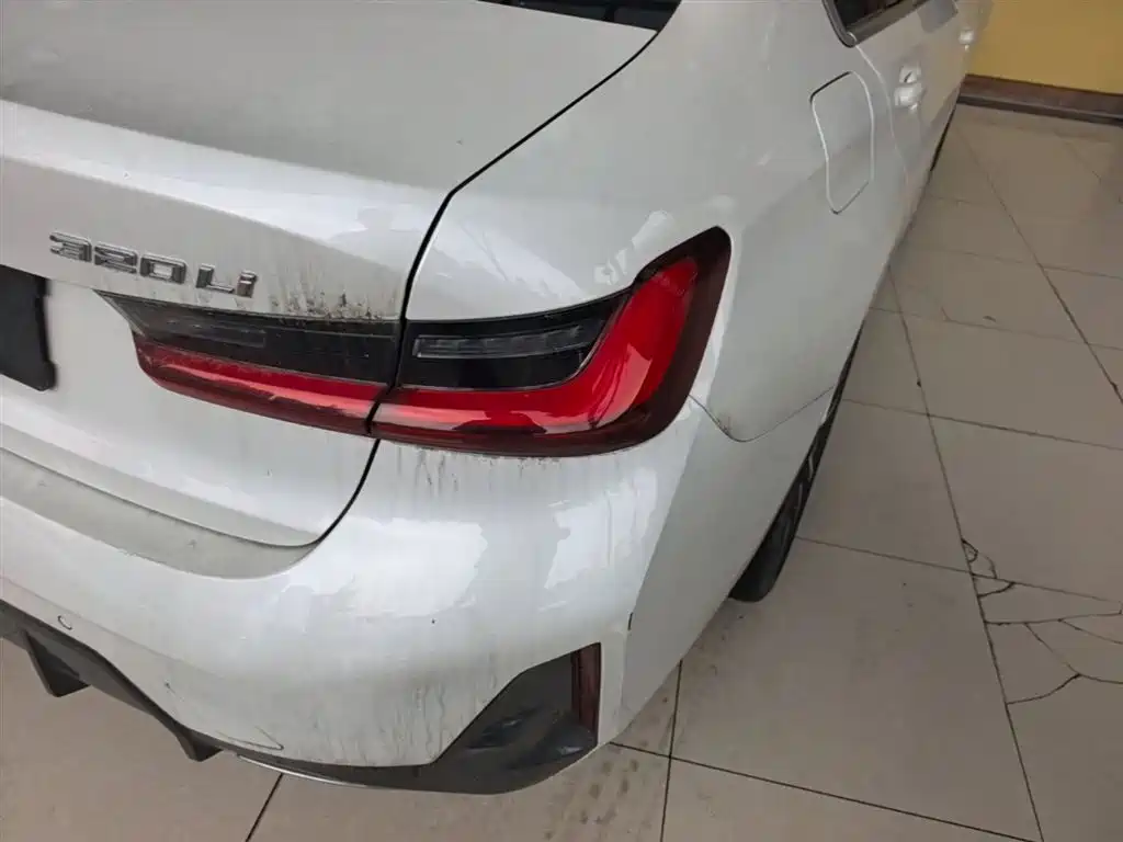 BMW 3 Series 2024 320Li M Sport Package фото 8