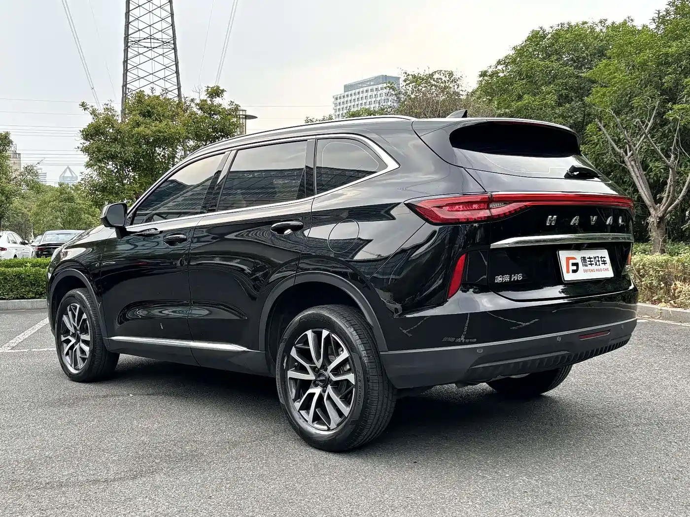 Photo 19 - Haval H6