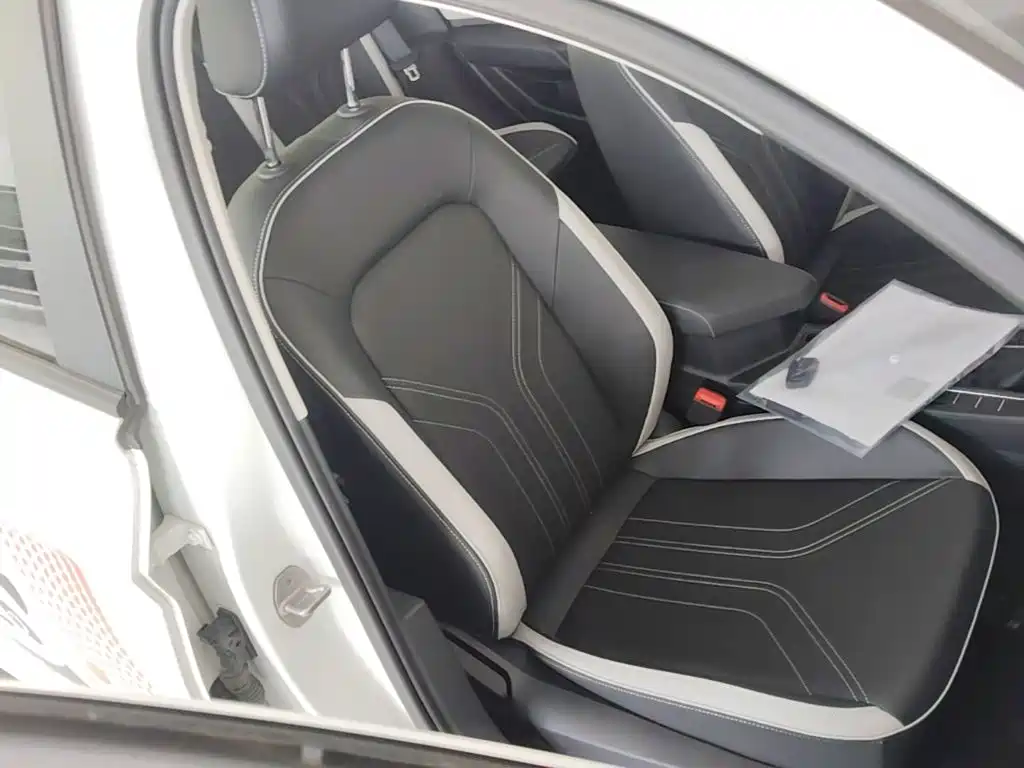 Фото 25 - Jetta VA7