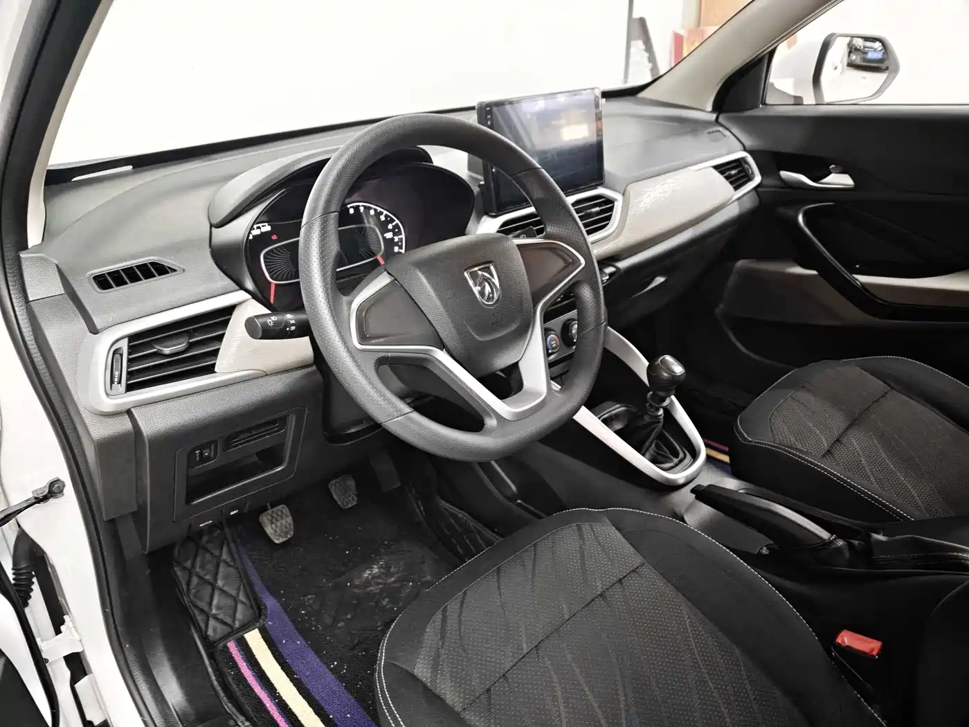 Baojun 510 2021 2021 1.5L Manual Dynamic Edition