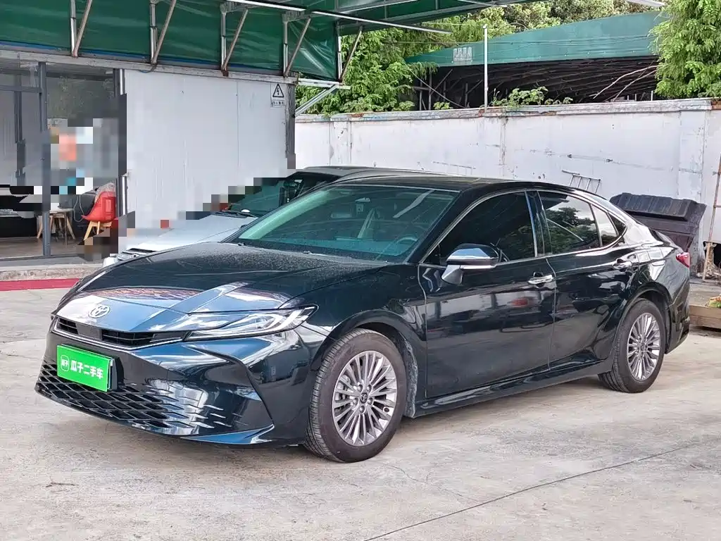 Toyota Camry 2025 2024 2.0GVP Luxury Edition