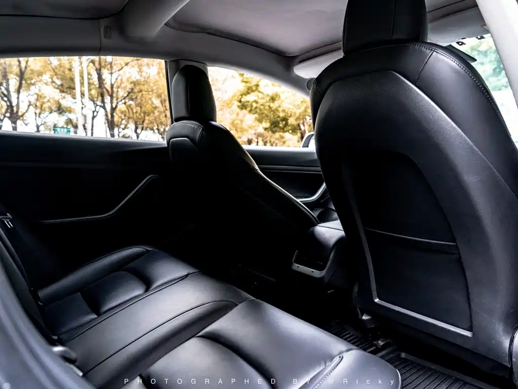 Фото 9 - Tesla Model 3