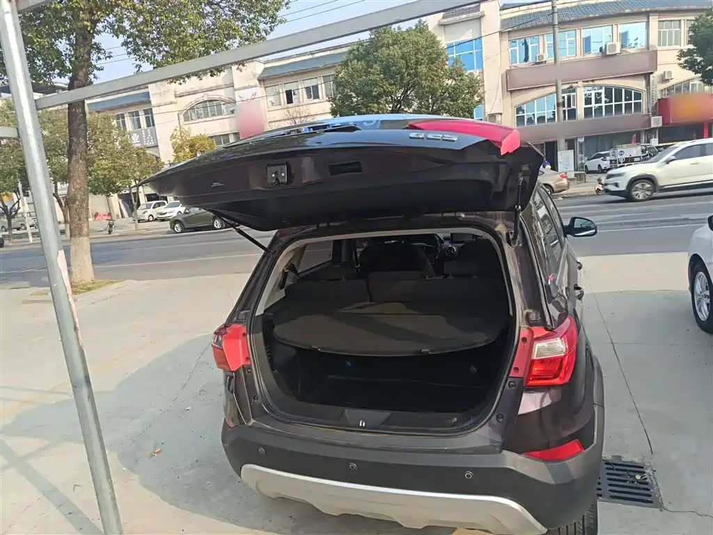 BAIC Changhe Q25 2016 2016 1.5L Manual Lehui Edition