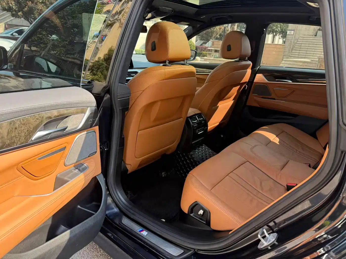 BMW 6 Series GT 2019 630i M Sport Package фото 7