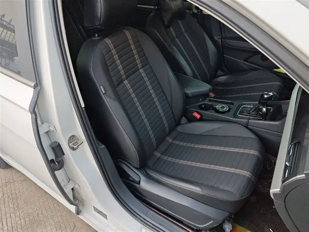 Volkswagen Lavida 2019 280TSI DSG Comfort Edition China VI фото 16