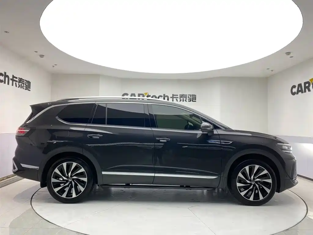 Volkswagen Talagon 2025 Model 450TSI AWD Premium 6-Seater фото 4