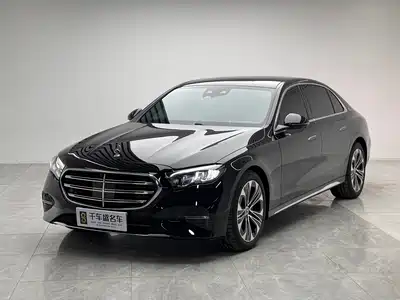 Mercedes-Benz E