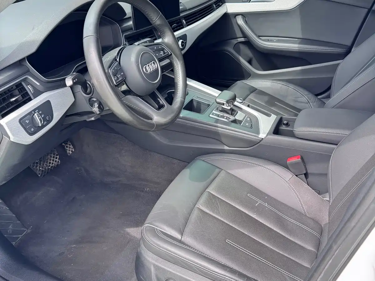 Audi A4L 2020 40 TFSI Fashion Dynamic Edition фото 9