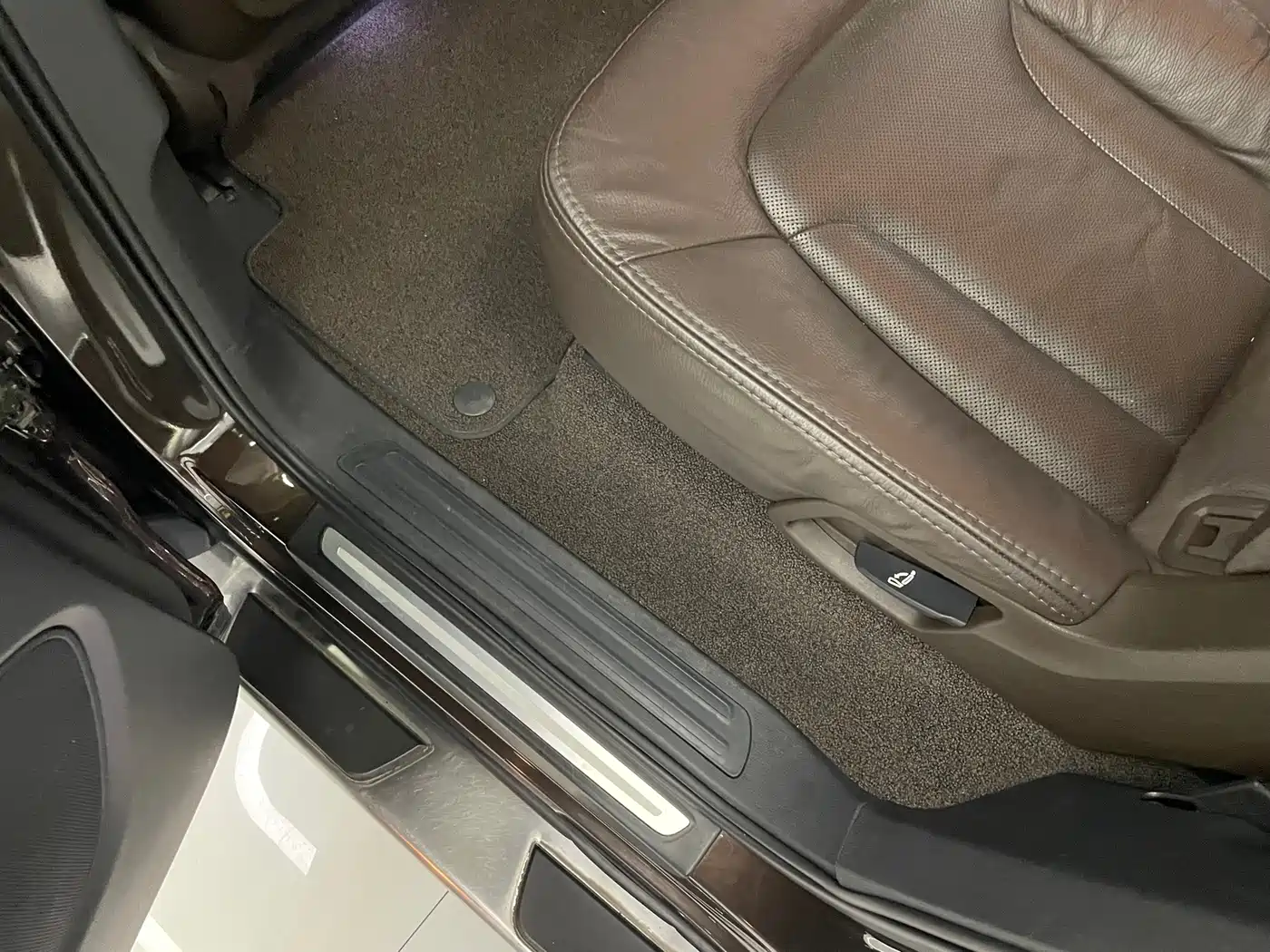 Фото 32 - Audi Q7