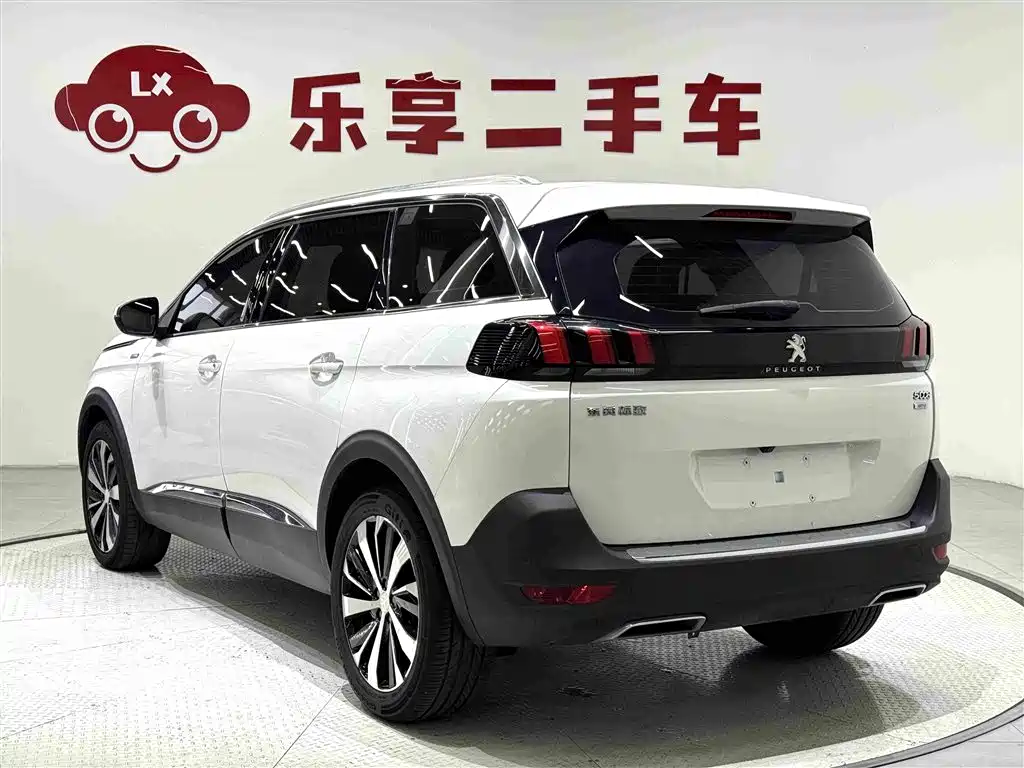 Peugeot 5008 2018 2017 380THP 7-seat Luxury Edition
