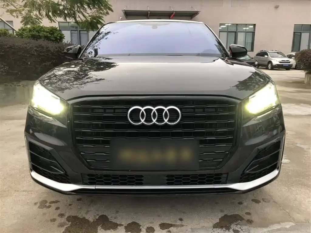 Audi Q2L 2018 35 TFSI Launch Exclusive Edition China VI фото 7