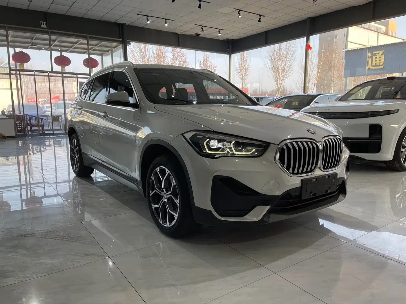 BMW X1 2021 sDrive25Li Leading фото 3