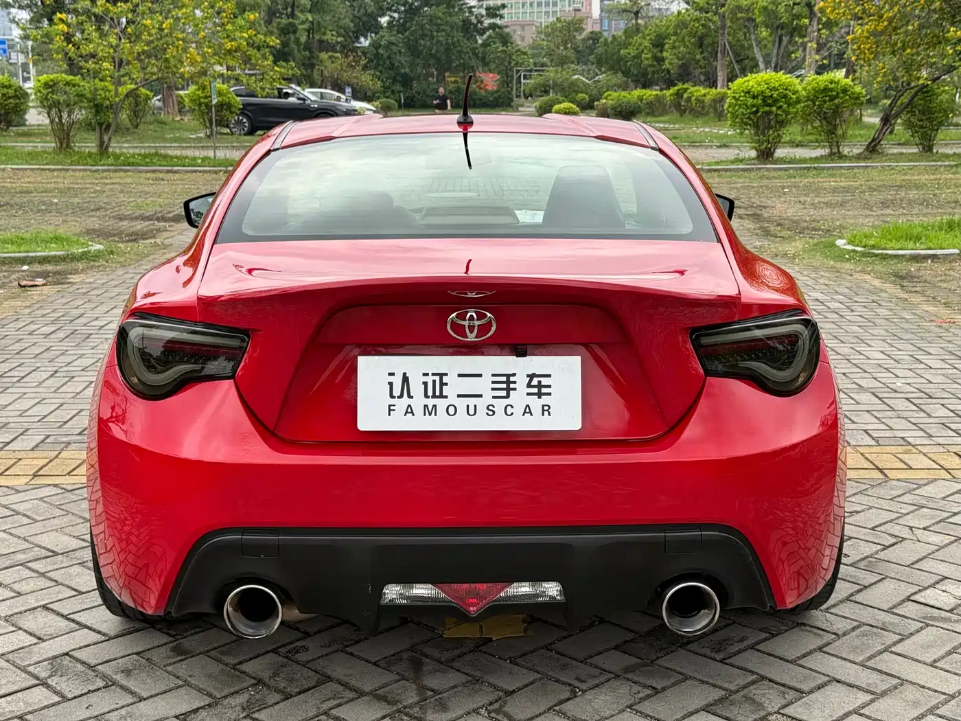 Toyota 86 2014 2.0L Automatic Luxury фото 15