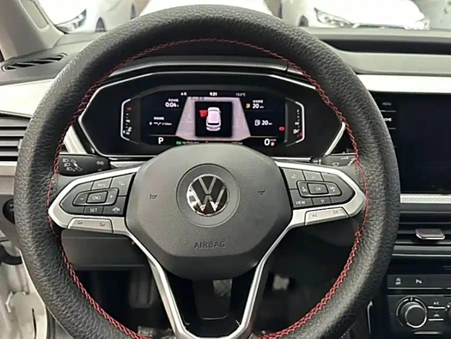 Volkswagen Tanying 2021 1.5L Automatic Smart Connect Edition фото 3