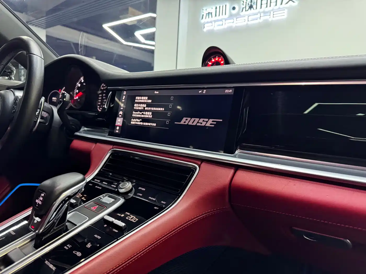 Porsche Panamera 2019 Panamera 2.9T фото 9