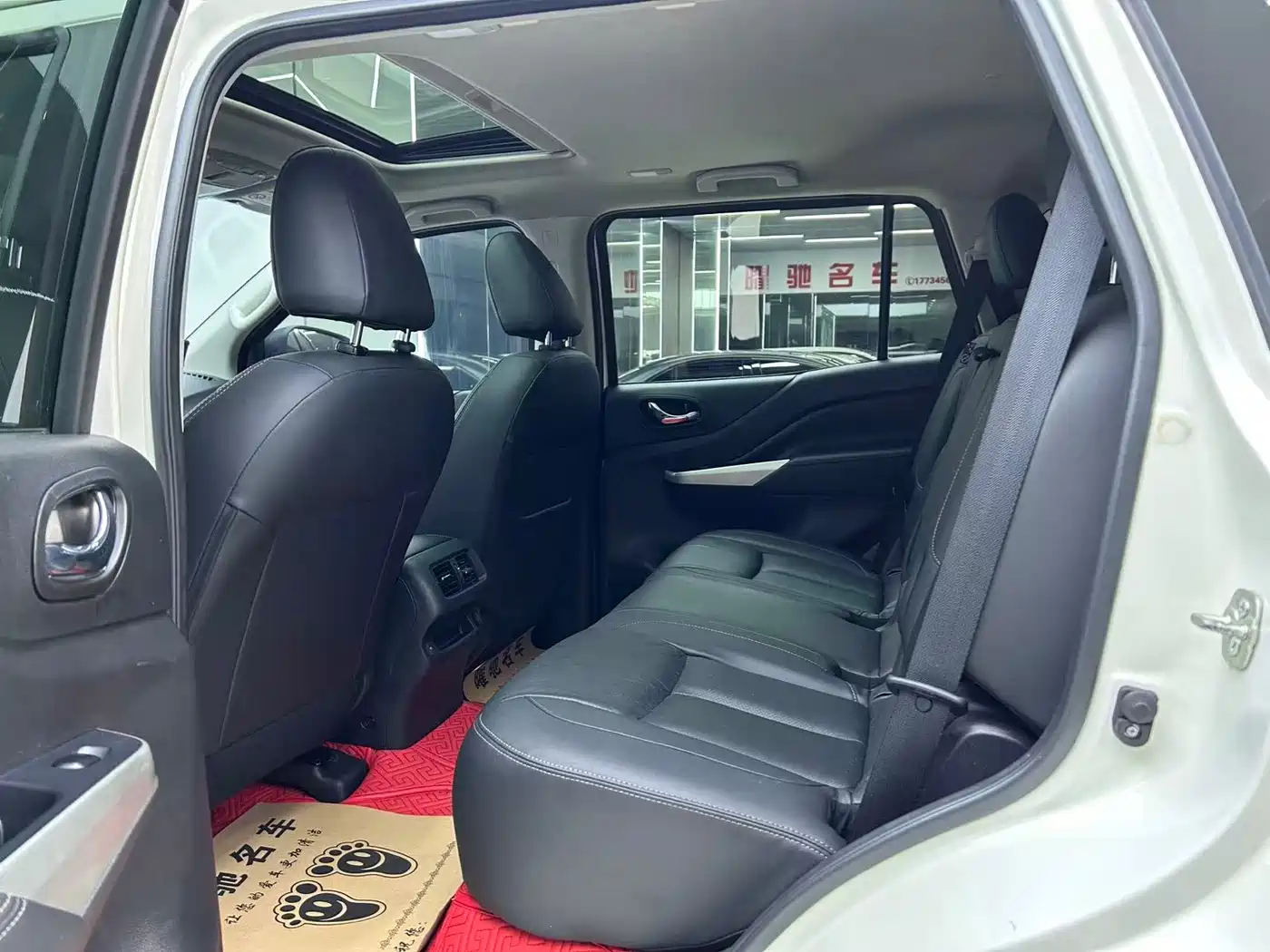 Nissan Terra 2020 2.5L XL Upper 4WD Automatic Luxury Edition фото 8