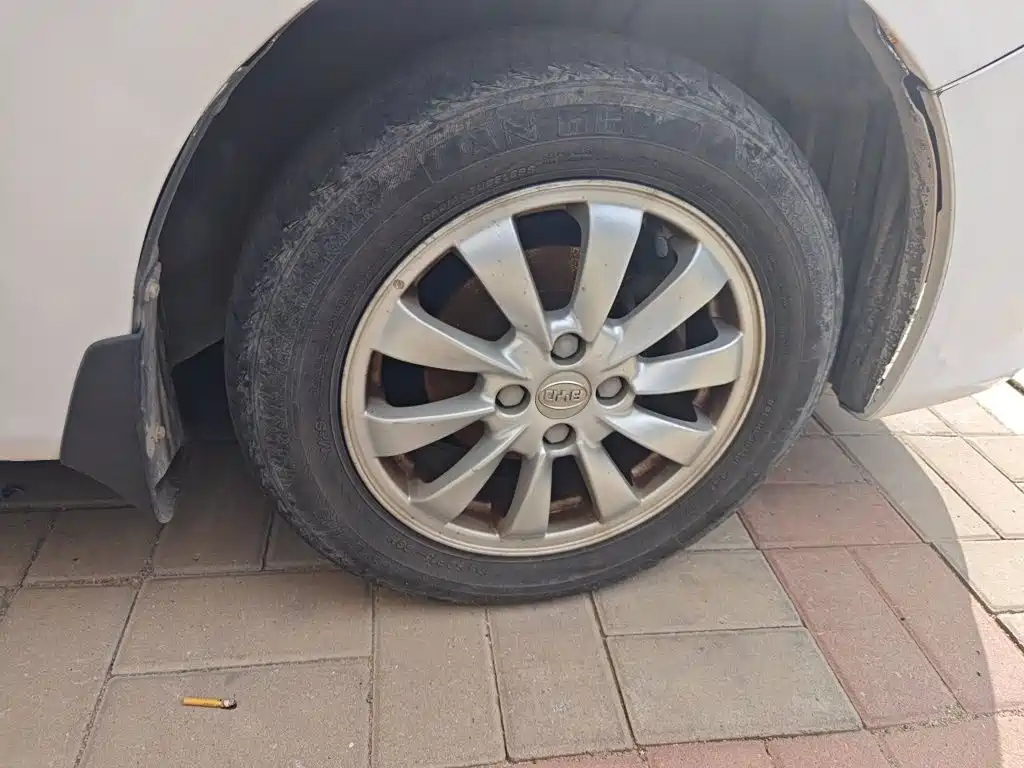 BYD L3 2014 2012 1.5L Manual Premium