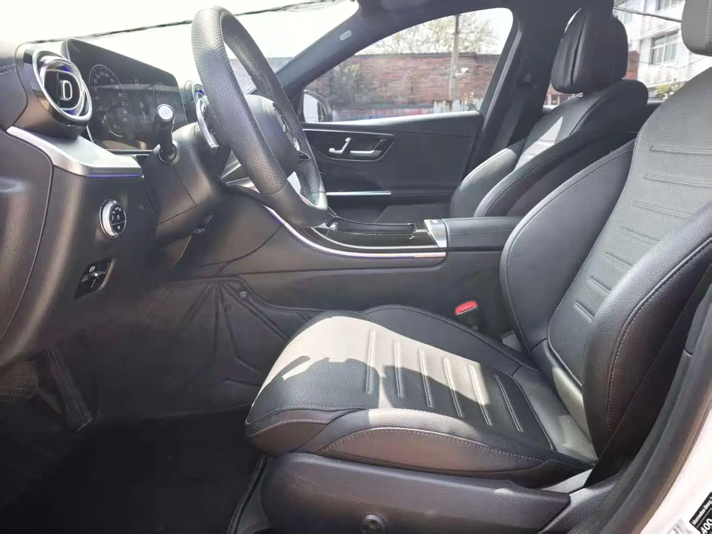Mercedes-Benz C-Class 2023 C 260 L Sport фото 4