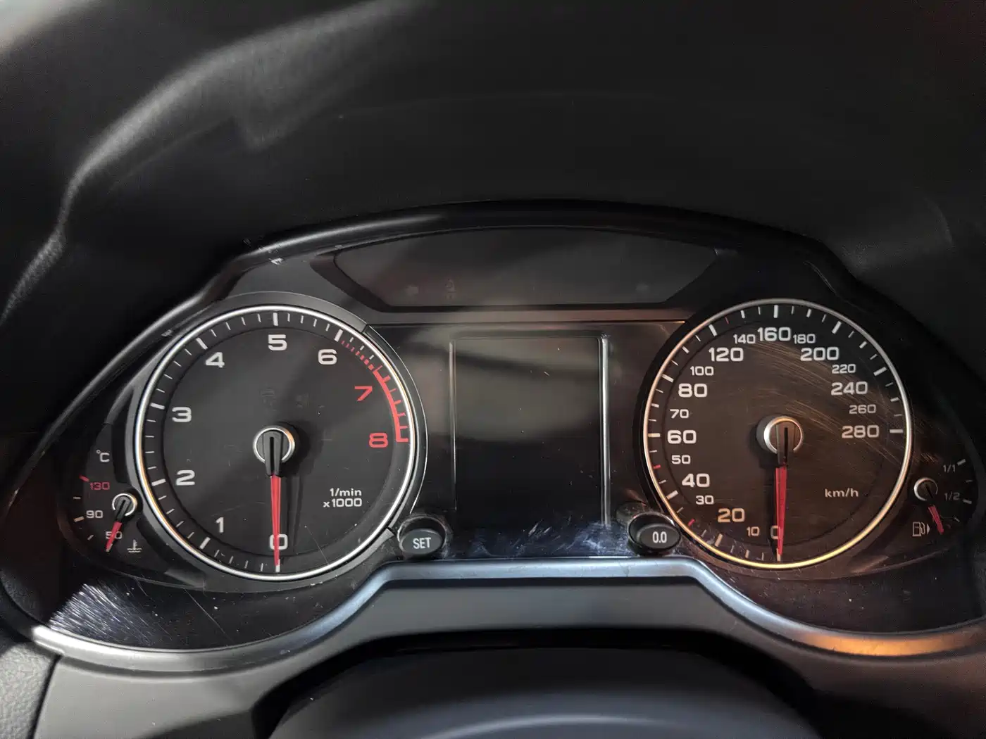 Audi Q5 2018 2017 Plus 40 TFSI Technology