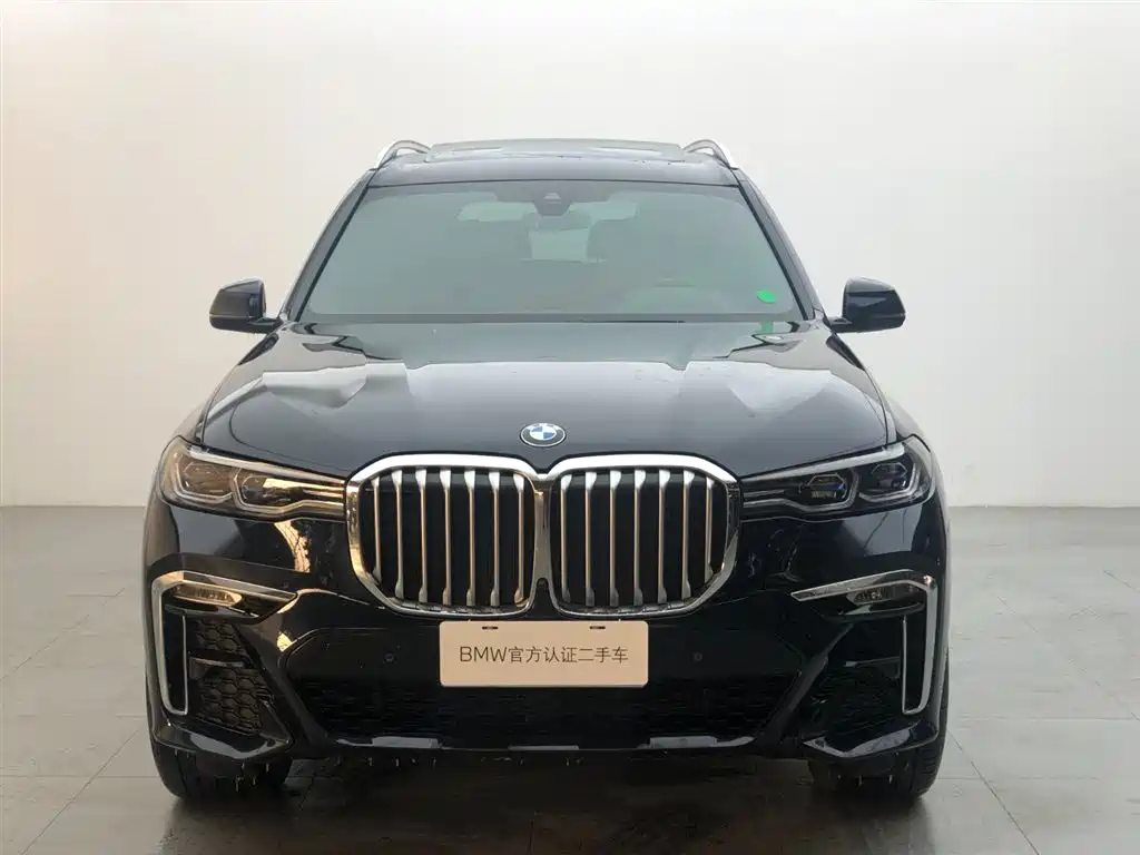 BMW X7 2021 Facelift xDrive40i Premium M Sport Package фото 2