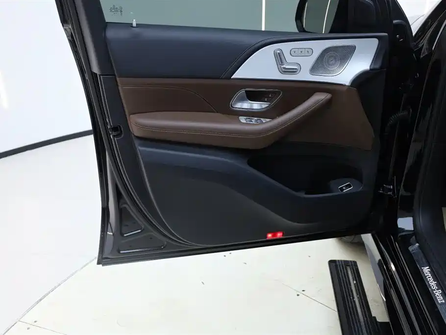 Mercedes-Benz GLE 2024 GLE 450 4MATIC Sport фото 17