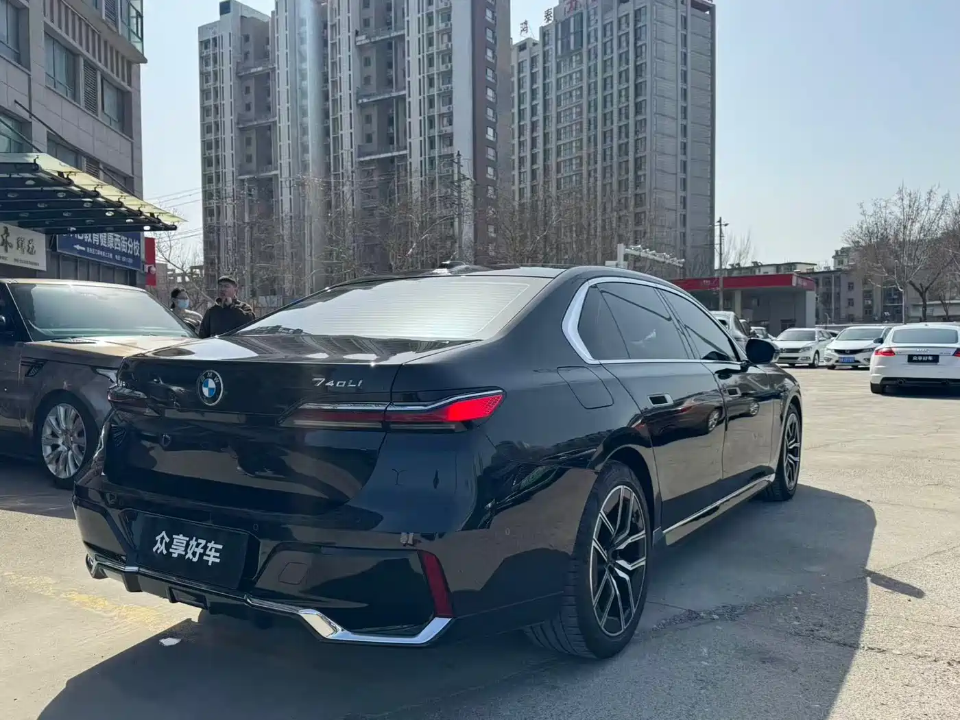 BMW 7 Series 2023 Model 735Li M Sport Package фото 9