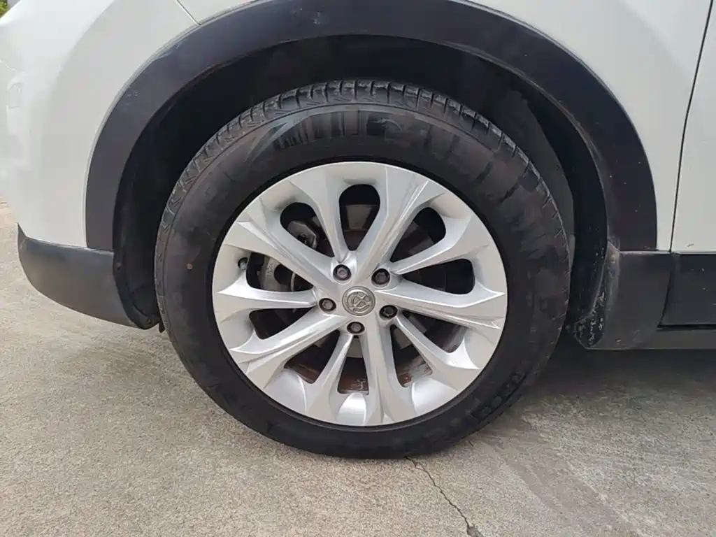 Zhonghua V3 2016 2015 1.5L Manual Smart Edition