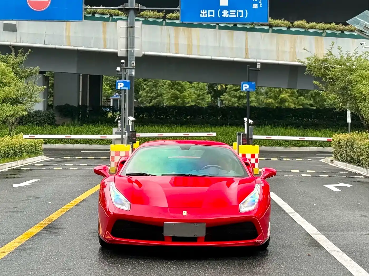 Ferrari 488 2015 — пригон из Китая