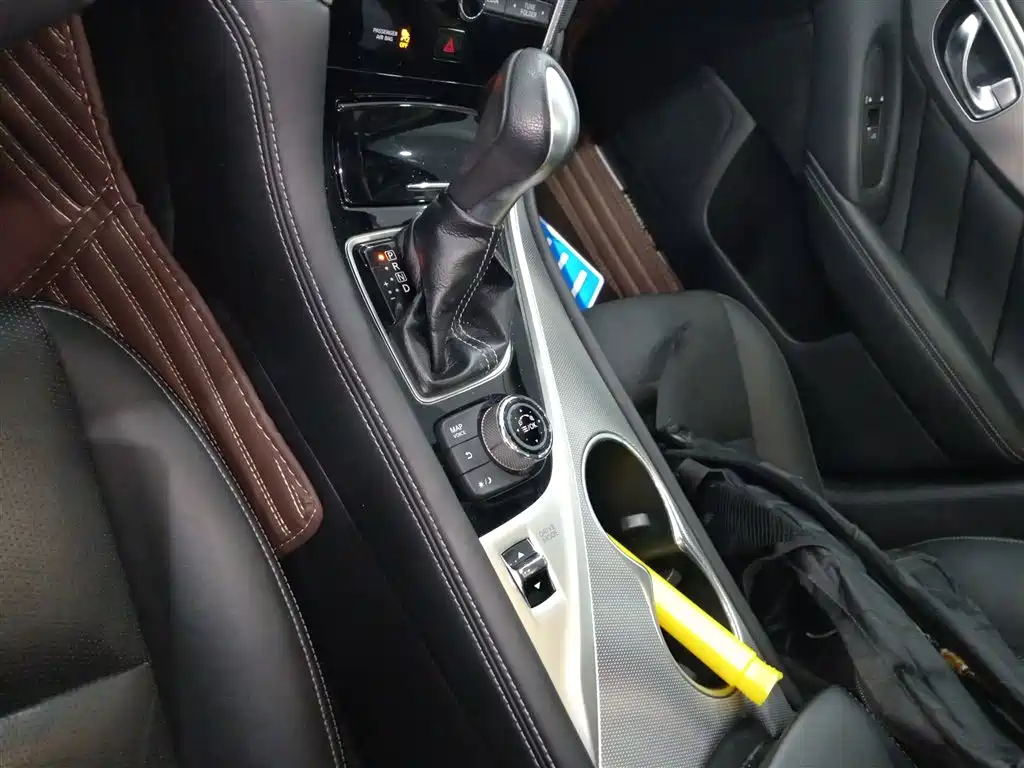 Infiniti Q50L 2017 2016 Model 2.0T Joy Edition