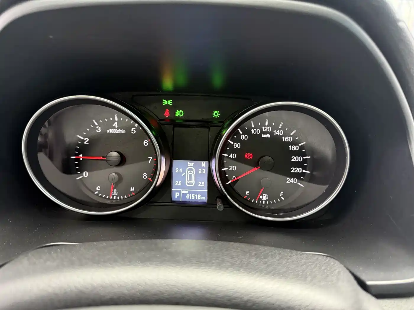 Haval M6 2021 PLUS 1.5T DCT Luxury Smart Connect фото 12