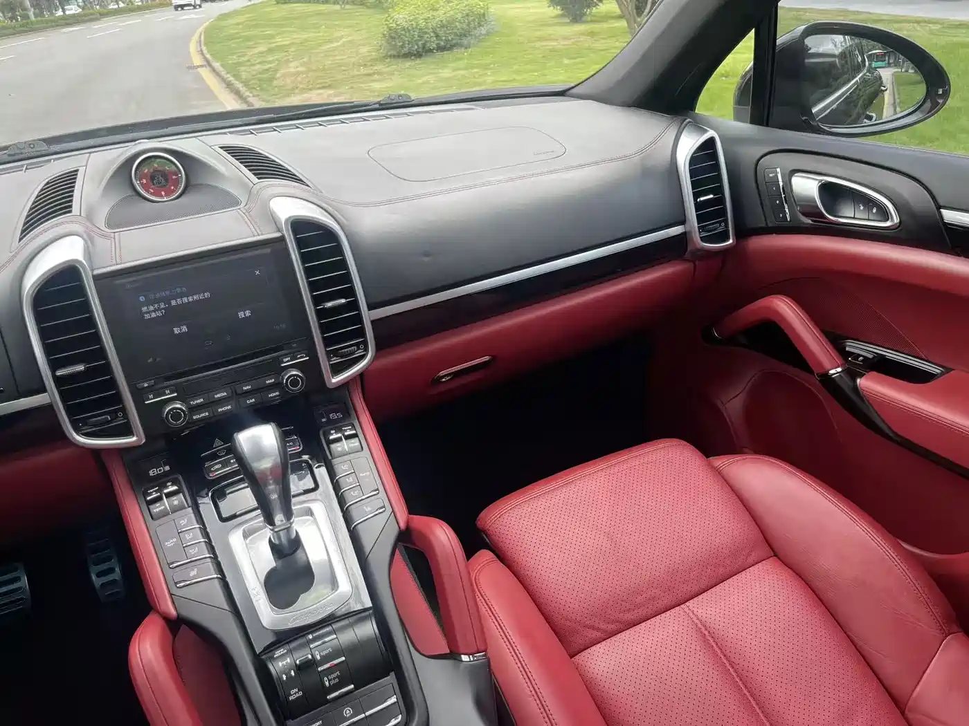 Porsche Cayenne 2016 Cayenne 3.0T фото 16