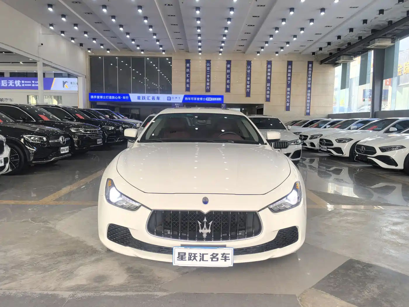 Maserati Ghibli 2015 2014 3.0T Standard