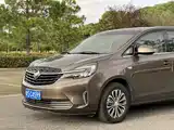 Фото 16 - Buick GL8