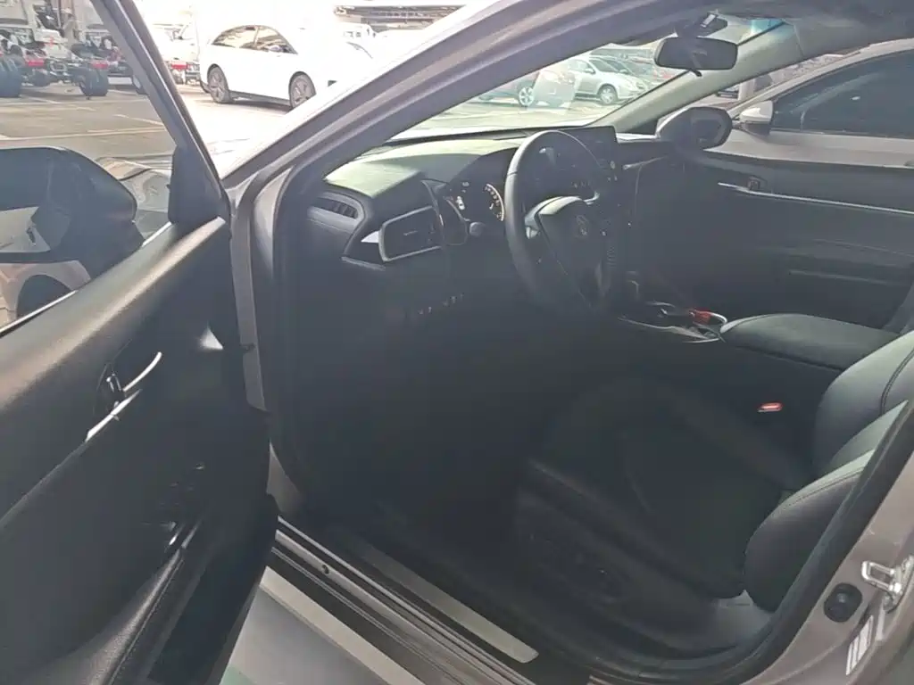 Toyota Camry 2022 2021 2.0G Luxury Edition