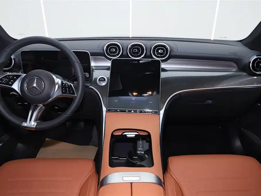 Mercedes-Benz GLC 2025 Facelift GLC 260 L 4MATIC Dynamic фото 23