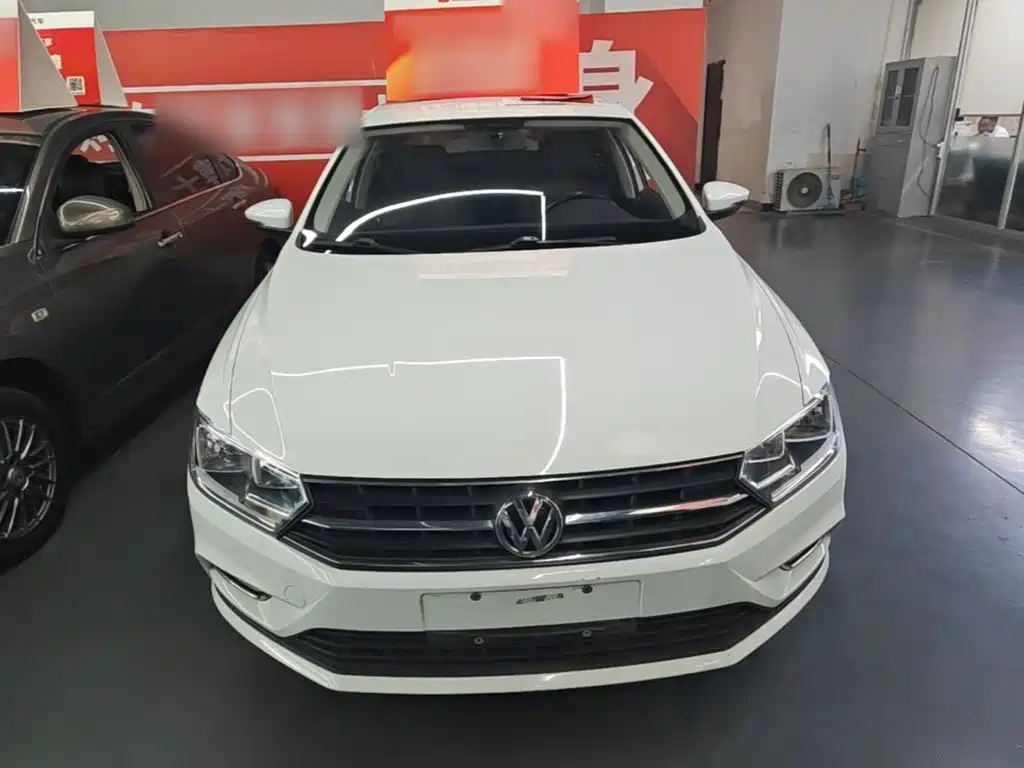 Фото 3 - Volkswagen Bora