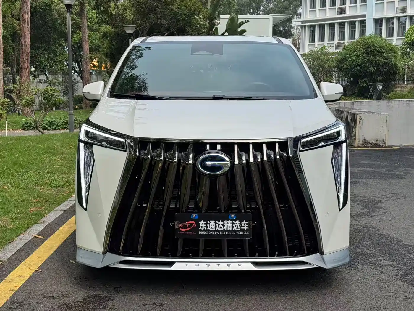 GAC Trumpchi Trumpchi M8 2024 Patriarch Series Twin Engine Flagship Edition фото 4