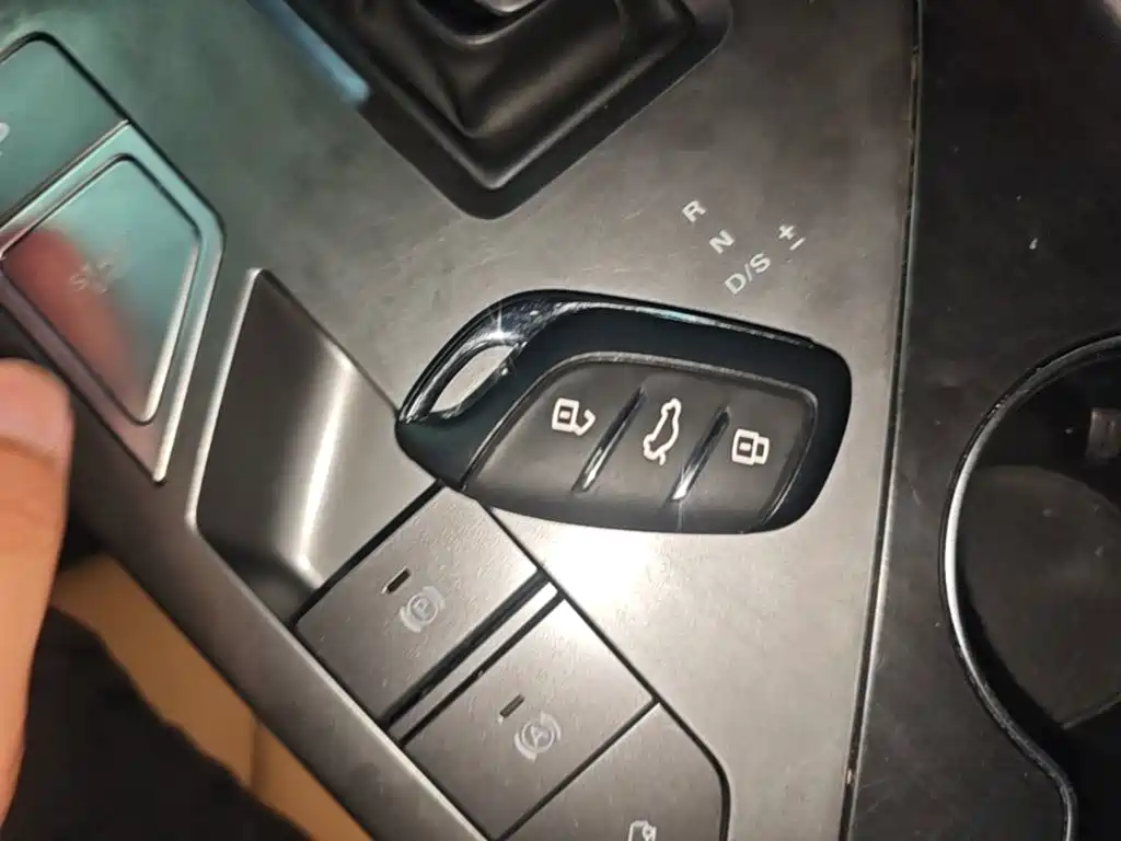 Roewe RX5 2023 2023 1.5T Honor Slide Screen Edition