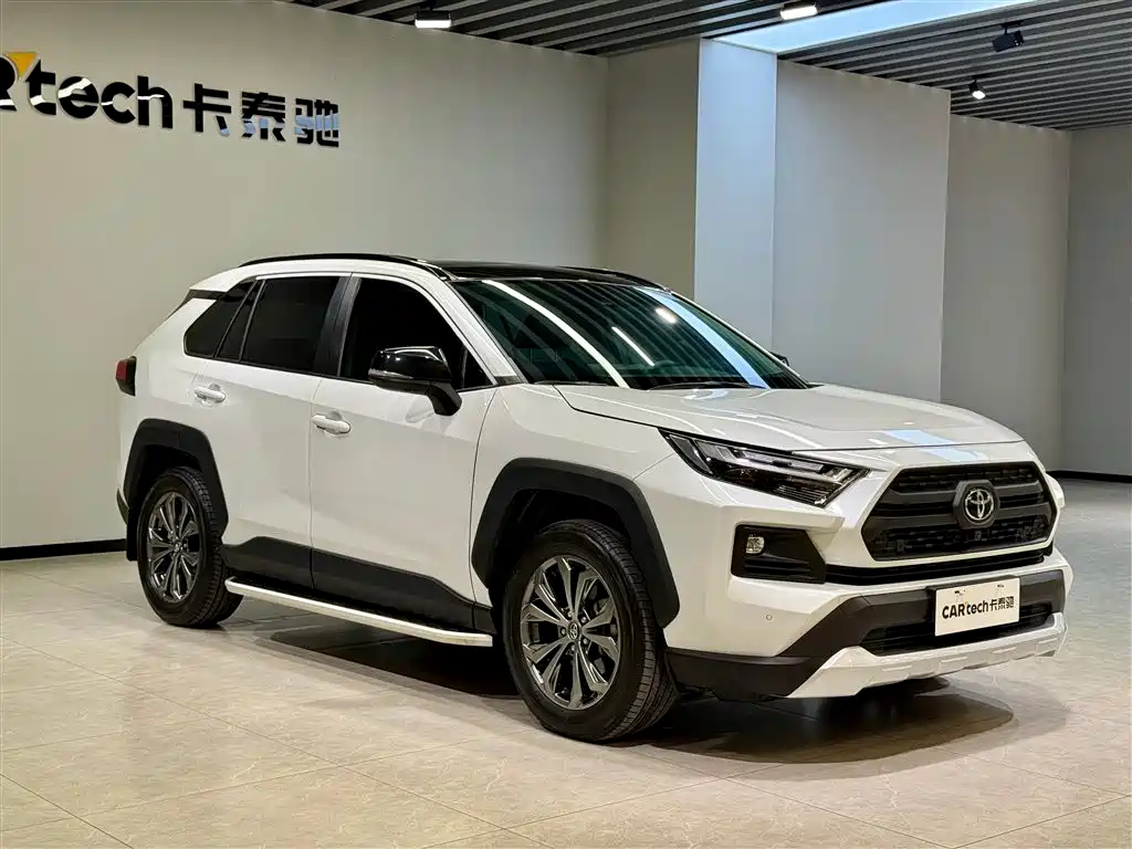 Toyota RAV4 Rongfang 2024 2.0L CVT AWD Adventure Plus Edition фото 2