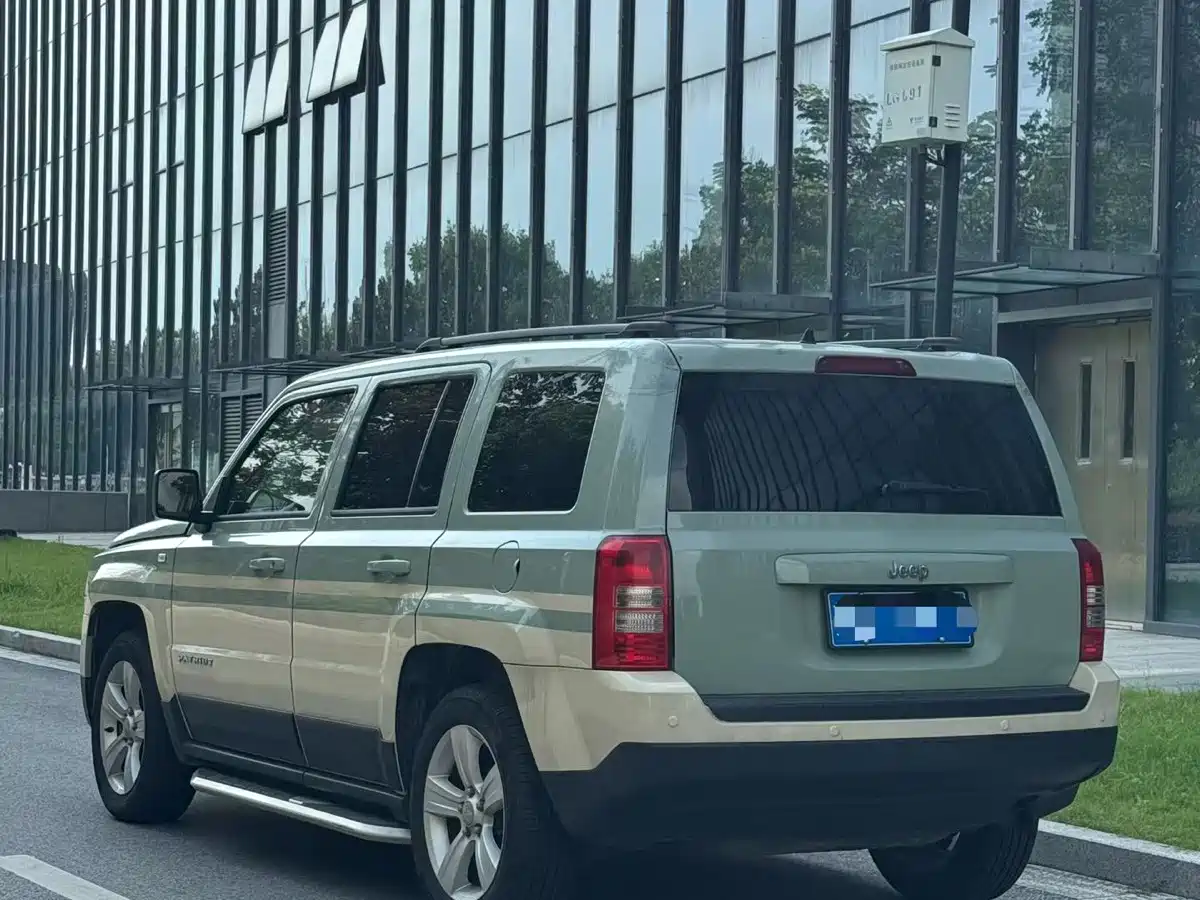 Jeep Patriot 2015 2015 2.0L Sport Edition