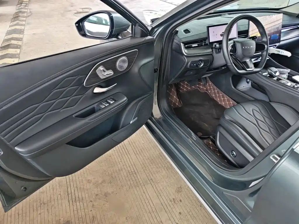Chery Arrizo 8 PRO 2025 2025 Pro 1.6T Luxury Model+