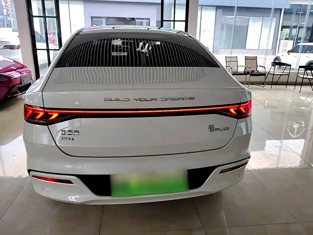Фото 6 - BYD Qin PLUS