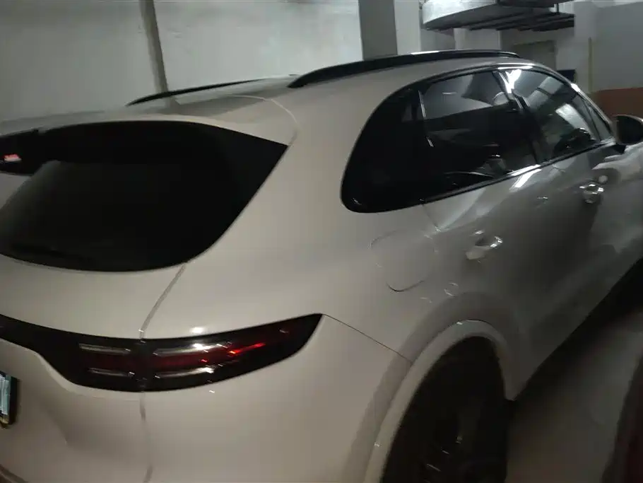 Porsche Cayenne 2018 Cayenne 3.0T фото 3