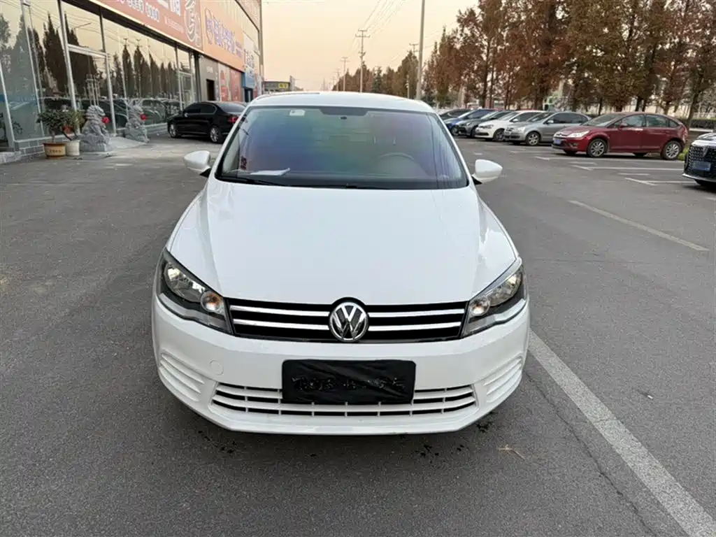 Volkswagen Jetta 2015 Quality Edition 1.4L Manual Fashion фото 29