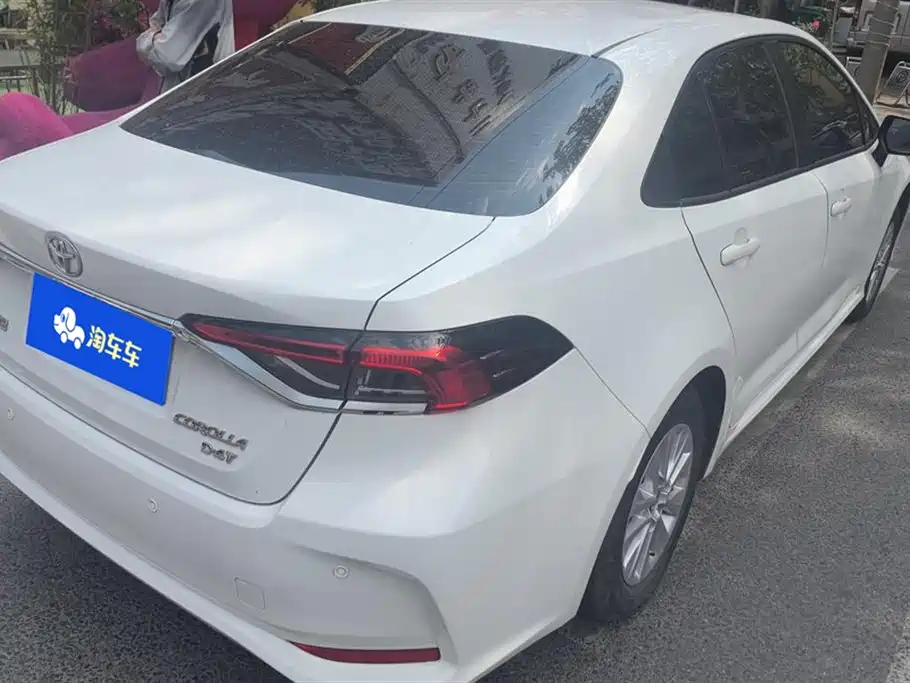 Toyota Corolla 2019 1.2T S-CVT GL-i Elite Edition фото 3
