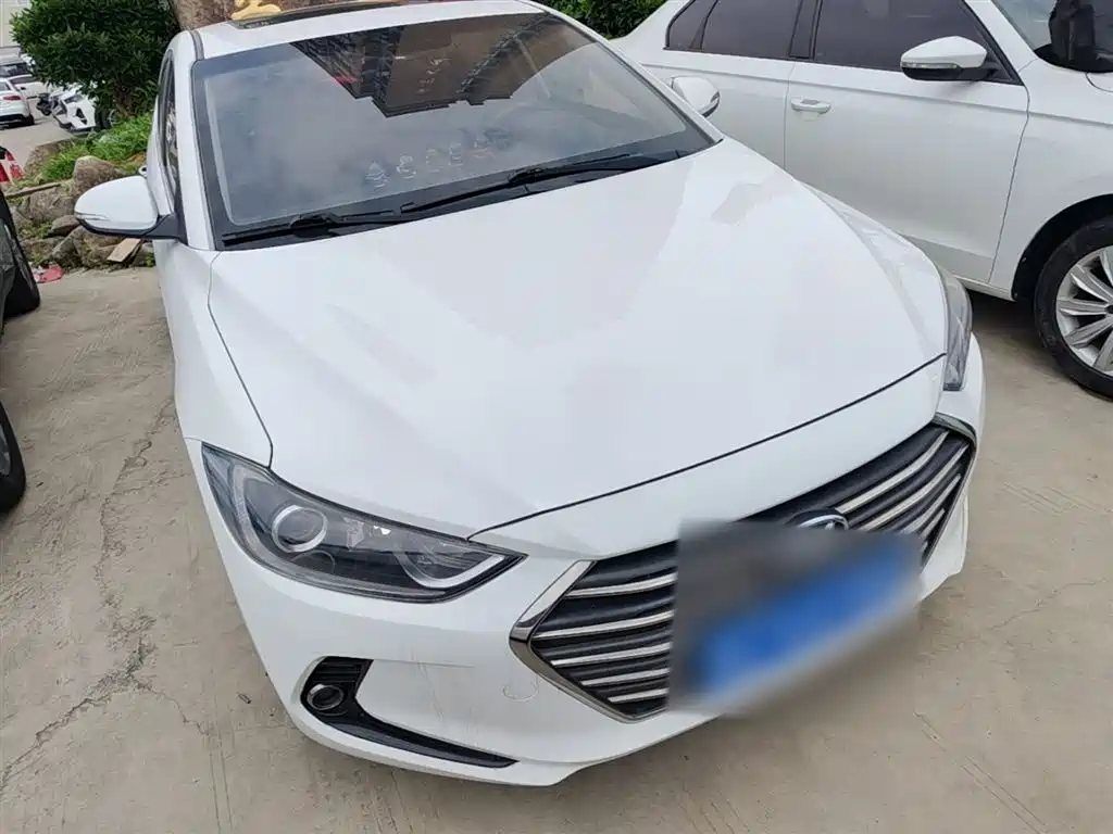 Hyundai Elantra 2018 1.4T DCT Dynamic·Vitality Model фото 4