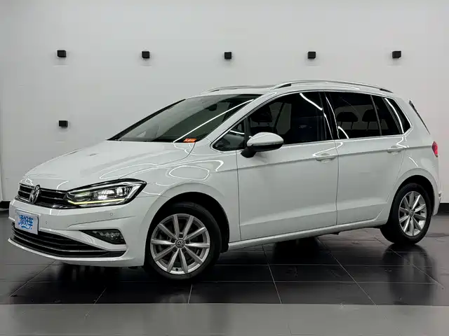 VOLKSWAGEN GOLF*JIAYU