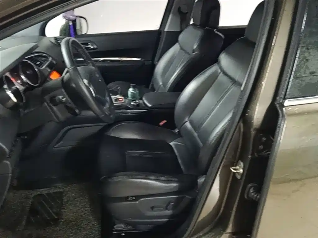 Peugeot 3008 2015 1.6THP Automatic Trend Edition фото 15