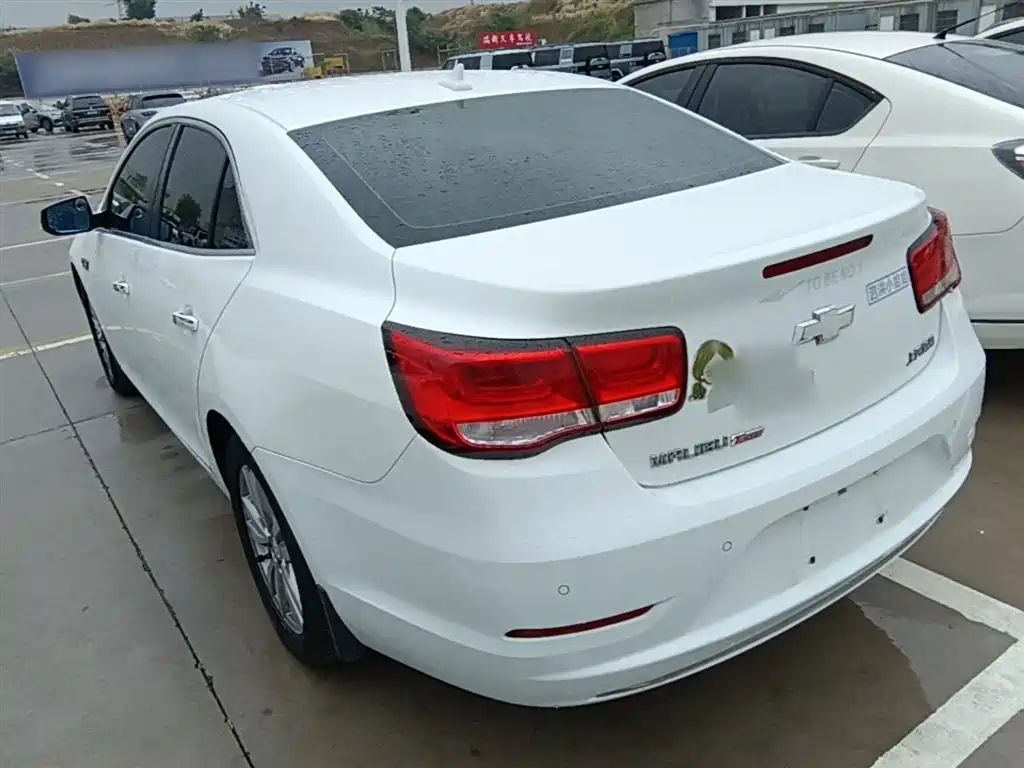Chevrolet Malibu 2016 1.6T Automatic Luxury Edition фото 5