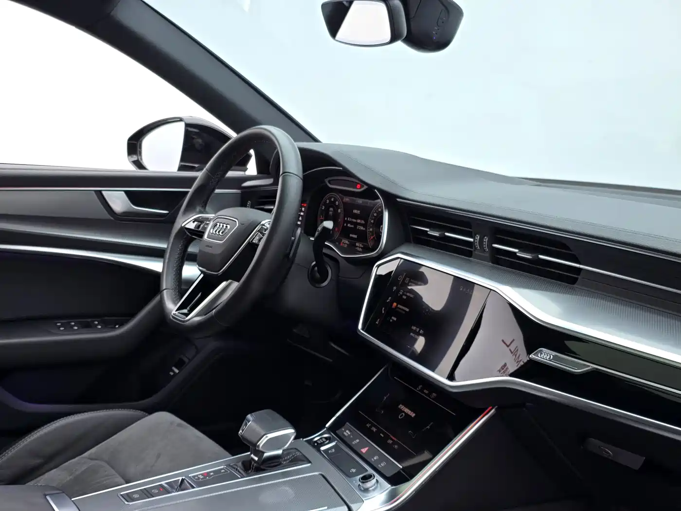 Audi A6L 2022 45 TFSI Premium Dynamic фото 6